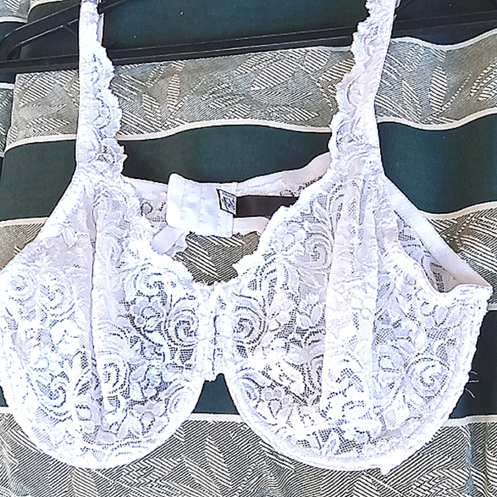 Smart & Sexy Lace support bra size 36 DD.